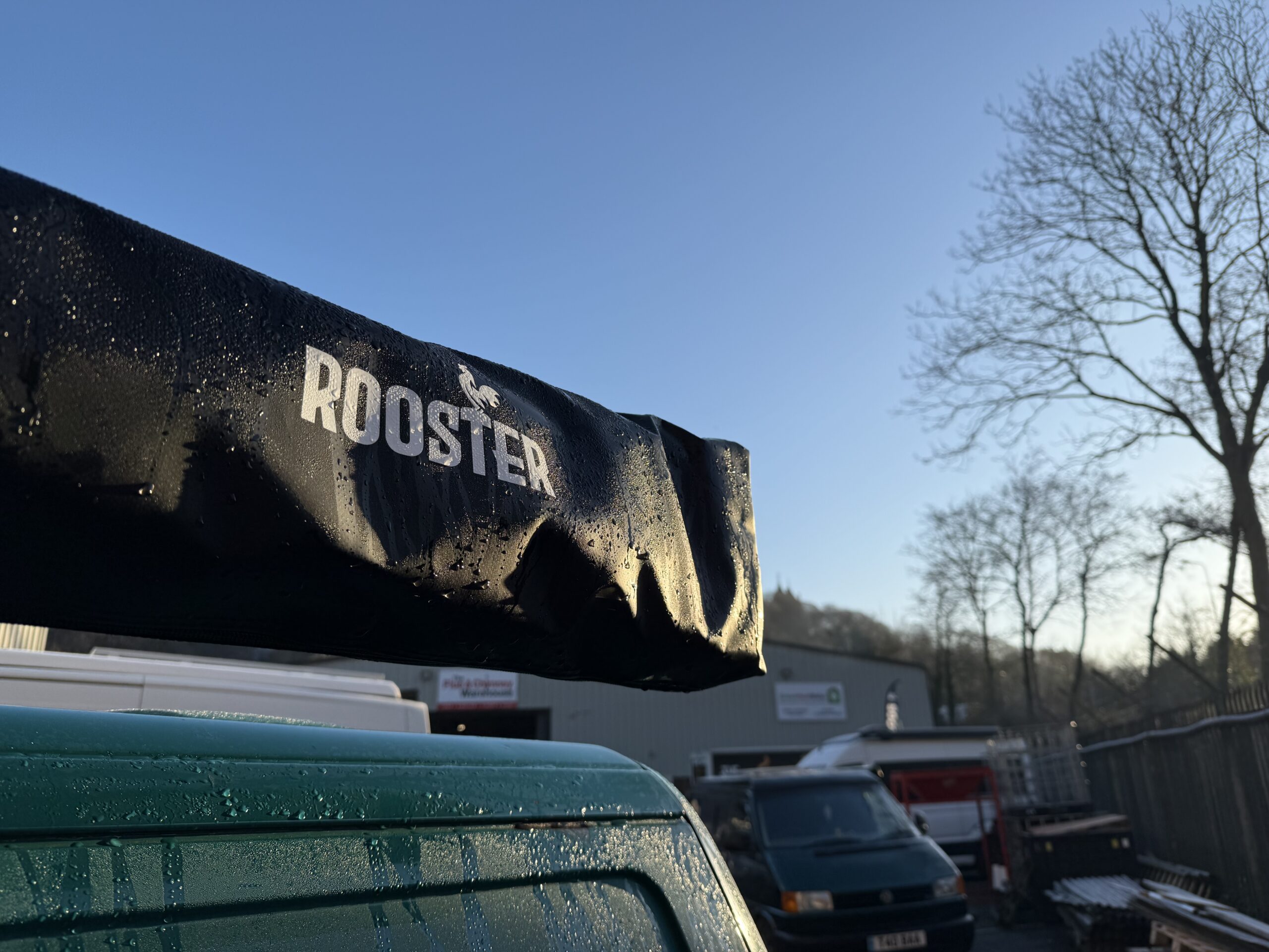 The Rooster Wraparound 270° Awning 2.5M - Image 2