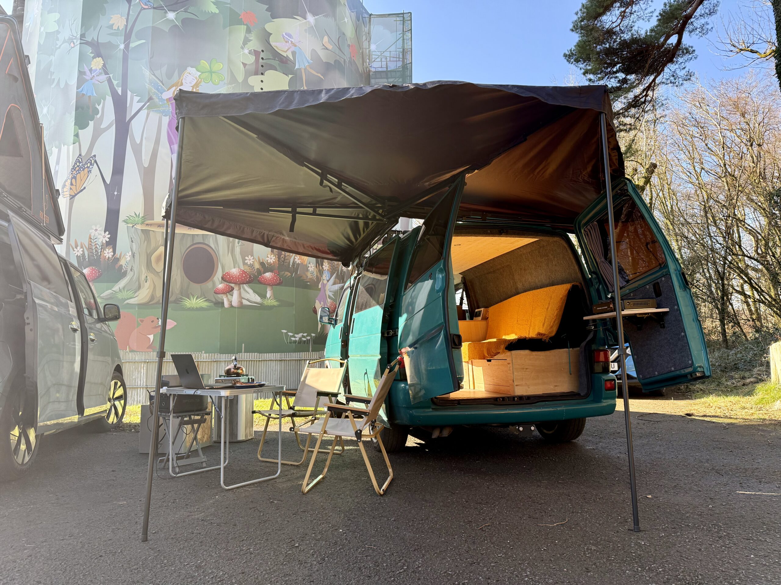 The Rooster Wraparound 270° Awning 2.5M
