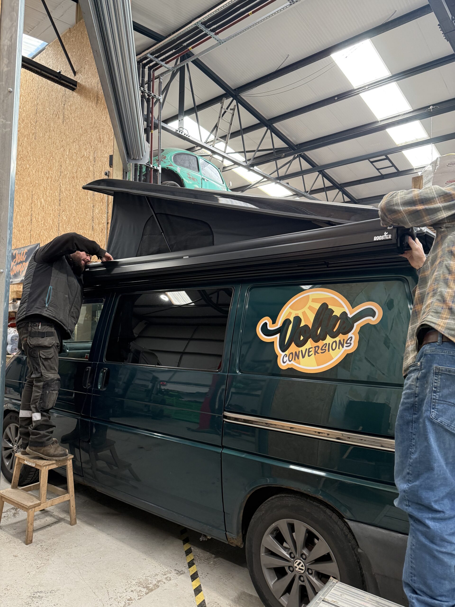 The Rooster Cassette Awning 2.5M - Image 12