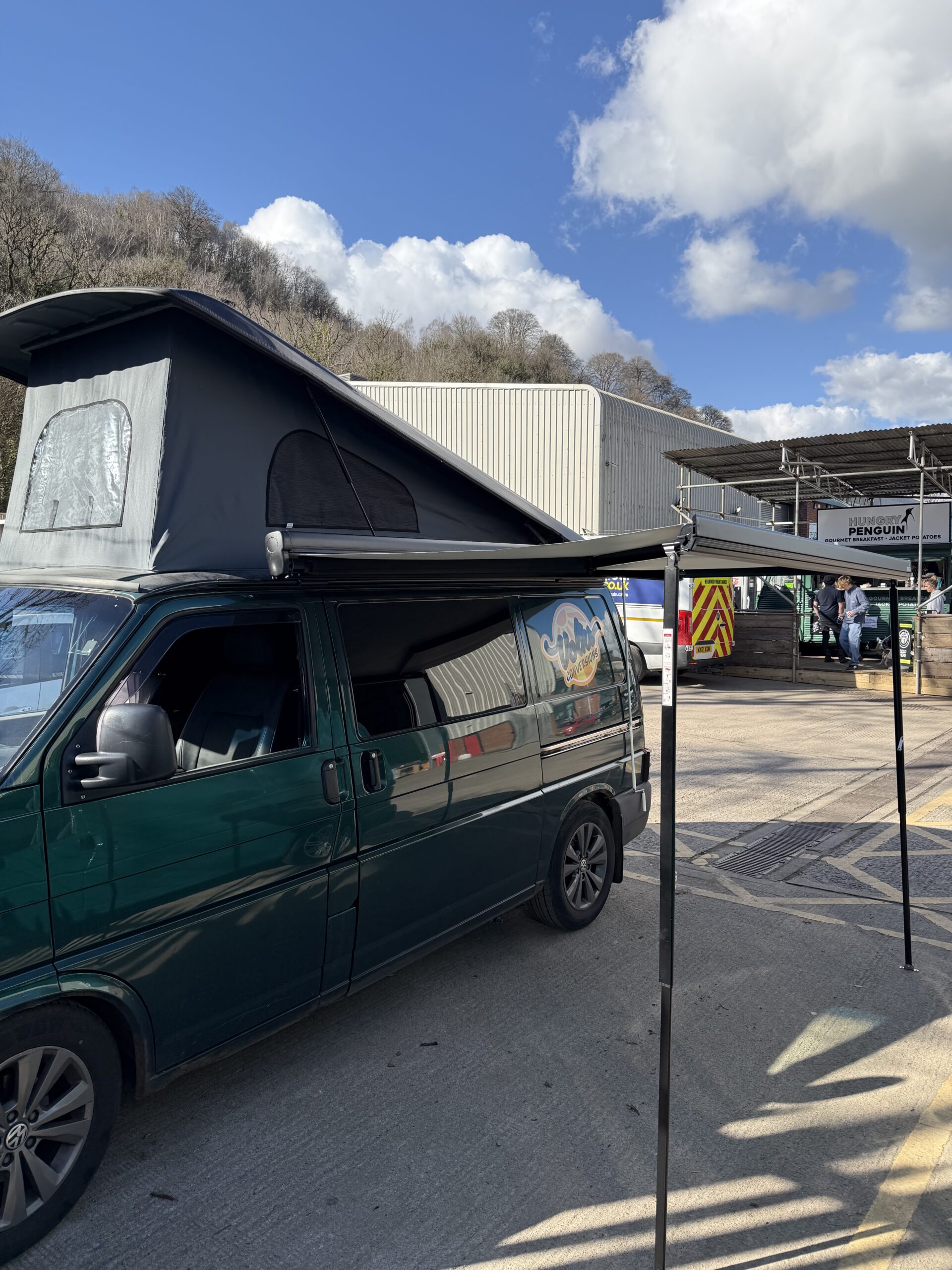 The Rooster Cassette Awning 2.5M - Image 4